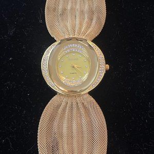 STAINLESS STEEL WOMEN WATCH GOLD